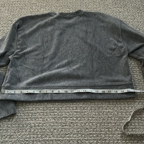 Zara Grey Cropped Sweatshirt Grey Sweater Top M - Picture 8 of 9